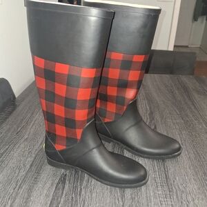 Black and Red Plaid Rain Boots- W SZ 8
